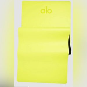 Alo Yoga Warrior Mat - Yellow